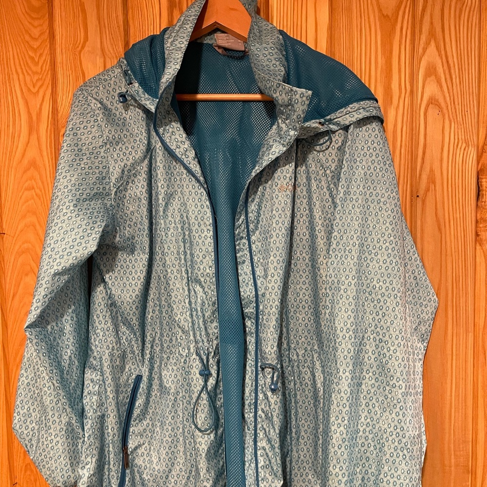 Ladies Columbia Rain jacket